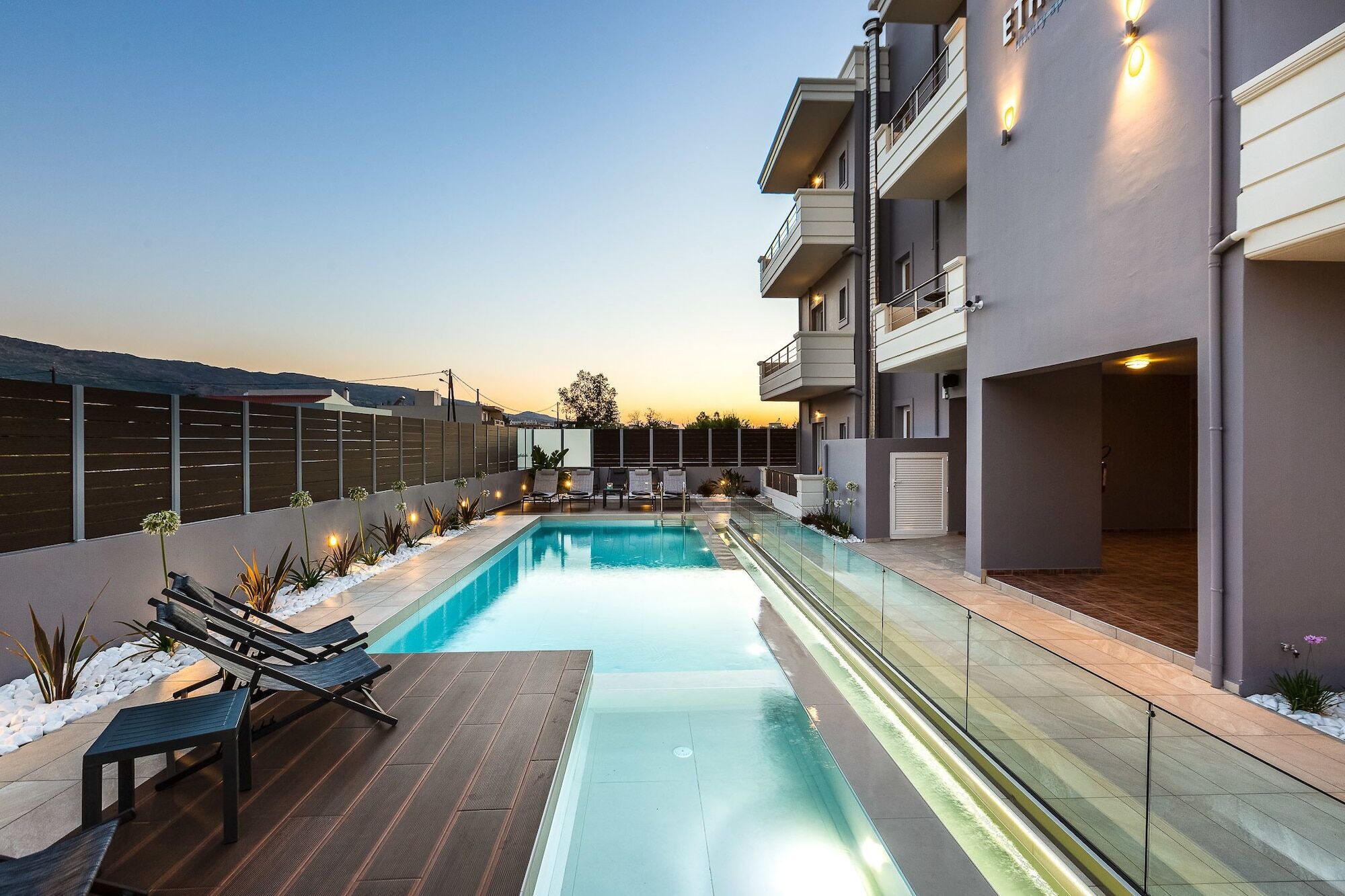 Ethereal Apartments Chania ซอว์ดา ภายนอก รูปภาพ